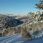 Hébergement de vacances Romantique Avec Terrasse, Confort Moderne, Proche Activités Nature Et à - Fr-1-589-41 *