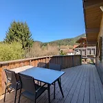 Hébergement de vacances Romantique Avec Terrasse, Confort Moderne, Proche Activités Nature Et à - Fr-1-589-41 Cornimont