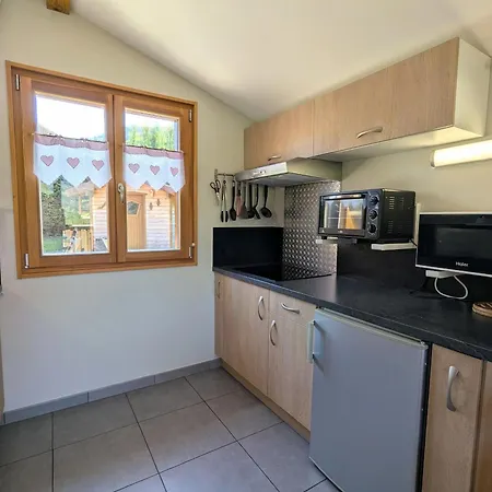 Séjour à la campagne Romantique Avec Terrasse, Confort Moderne, Proche Activités Nature Et à - Fr-1-589-41 *